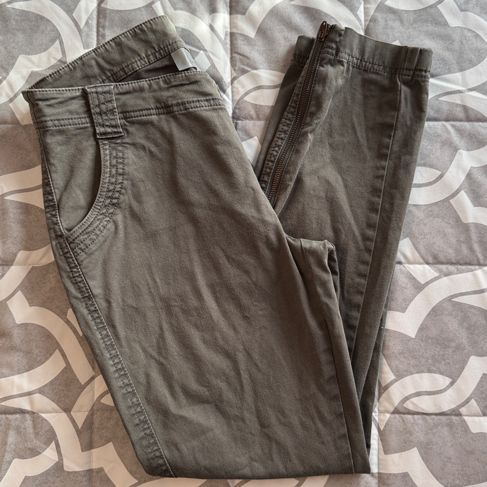 Athleta Organic Cotton Ankle Pants Zipper Leg